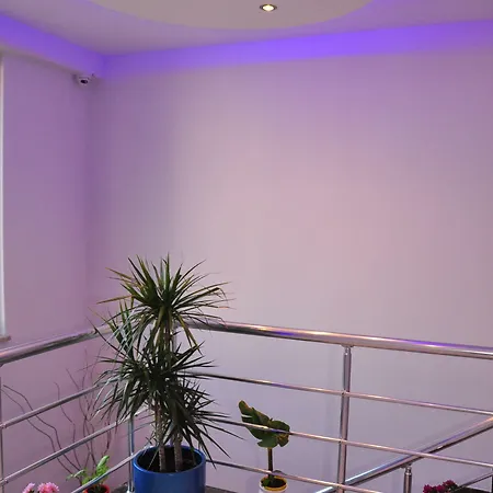 Hotel Aura Boutique Side