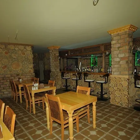 Aura Boutique Hotel 3*