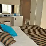 Hotel Aura Boutique 3*