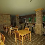Aura Boutique Hotel 3*